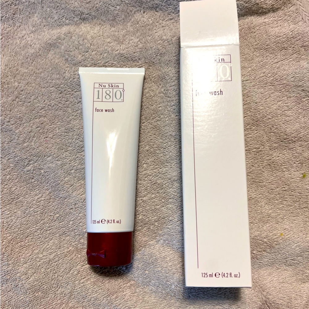NuSkin 180 face wash